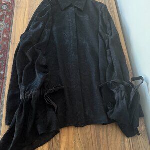 Alice and Olivia Elevated Black Damask Blouse - Silk & Viscose Shell - Size L